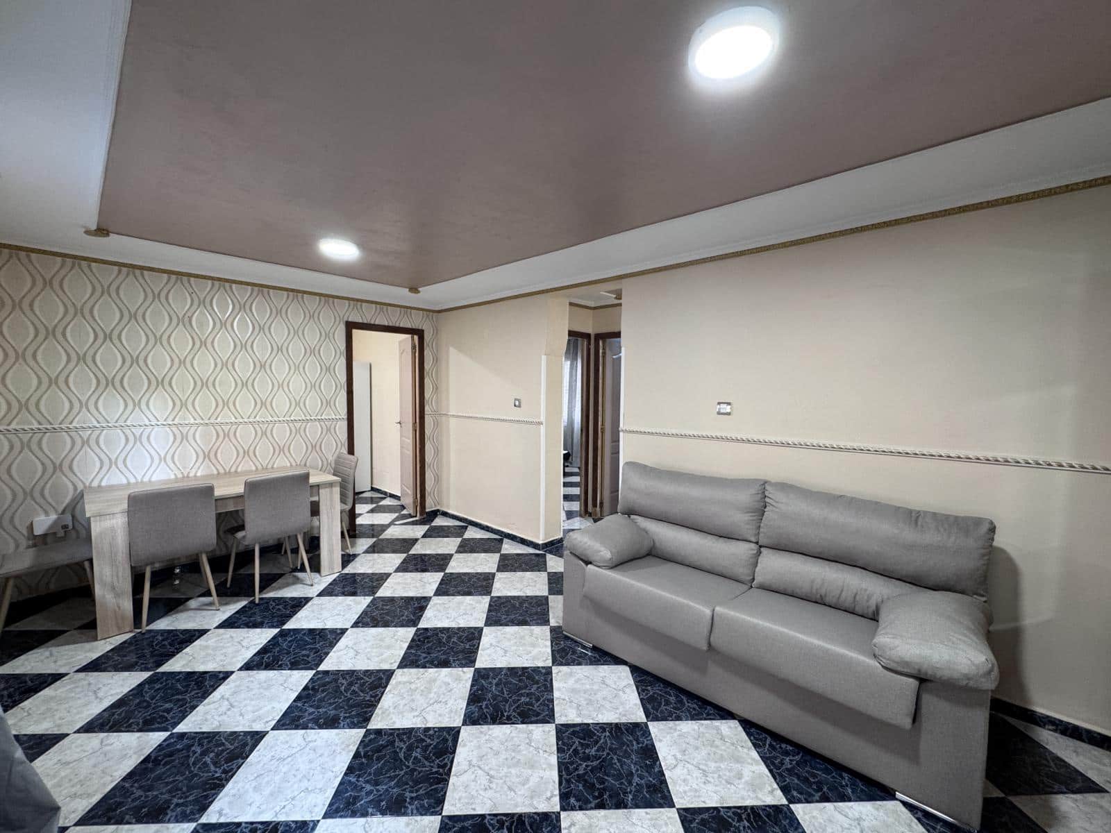 2 slaapkamer Flat te koop in Alicante stad - € 92.900 (Ref: 9391090)