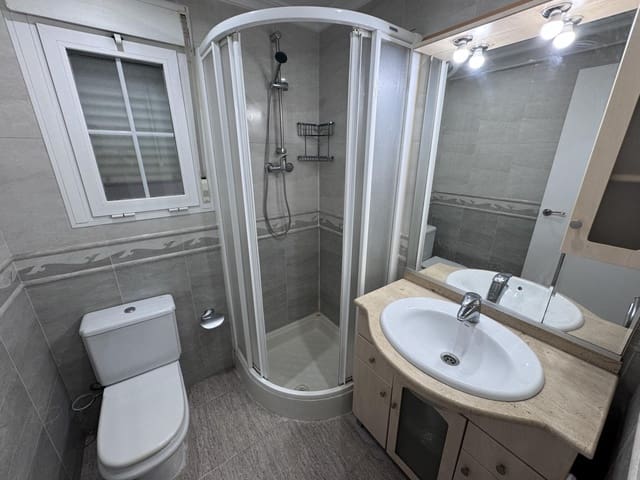 3 quarto Apartamento para venda em Alicante cidade - 165 000 € (Ref: 9401816)