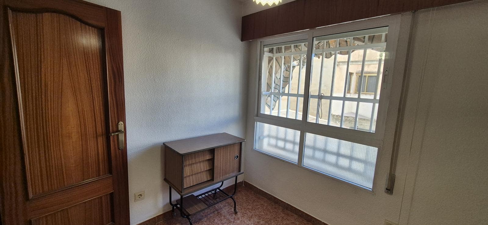 3 soveværelse Lejlighed til salg i Alicante by - € 189.000 (Ref: 9431921)