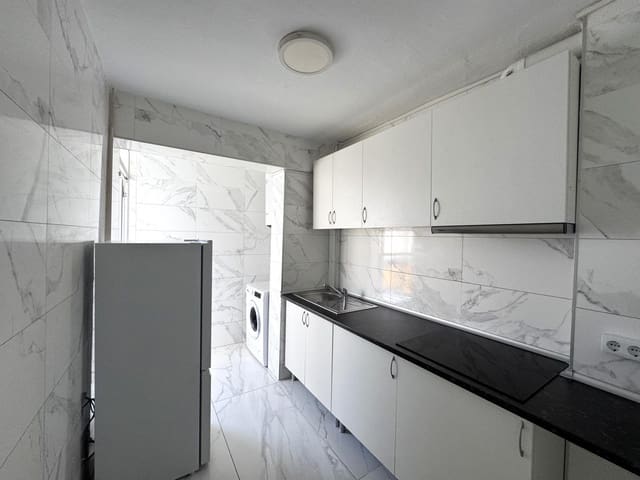 3 soverom Leilighet til salgs i Colonia Requena, Alicante by - € 90 000 (Ref: 9432387)