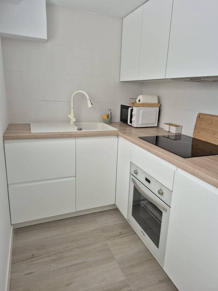 3 soveværelse Lejlighed til salg i Cabo de las Huertas med swimmingpool - € 269.000 (Ref: 9432388)