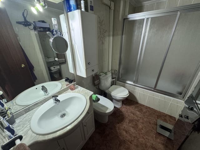 3 Zimmer Wohnung zu verkaufen in Alicante / Alacant Stadt - 129.900 € (Ref: 9453588)