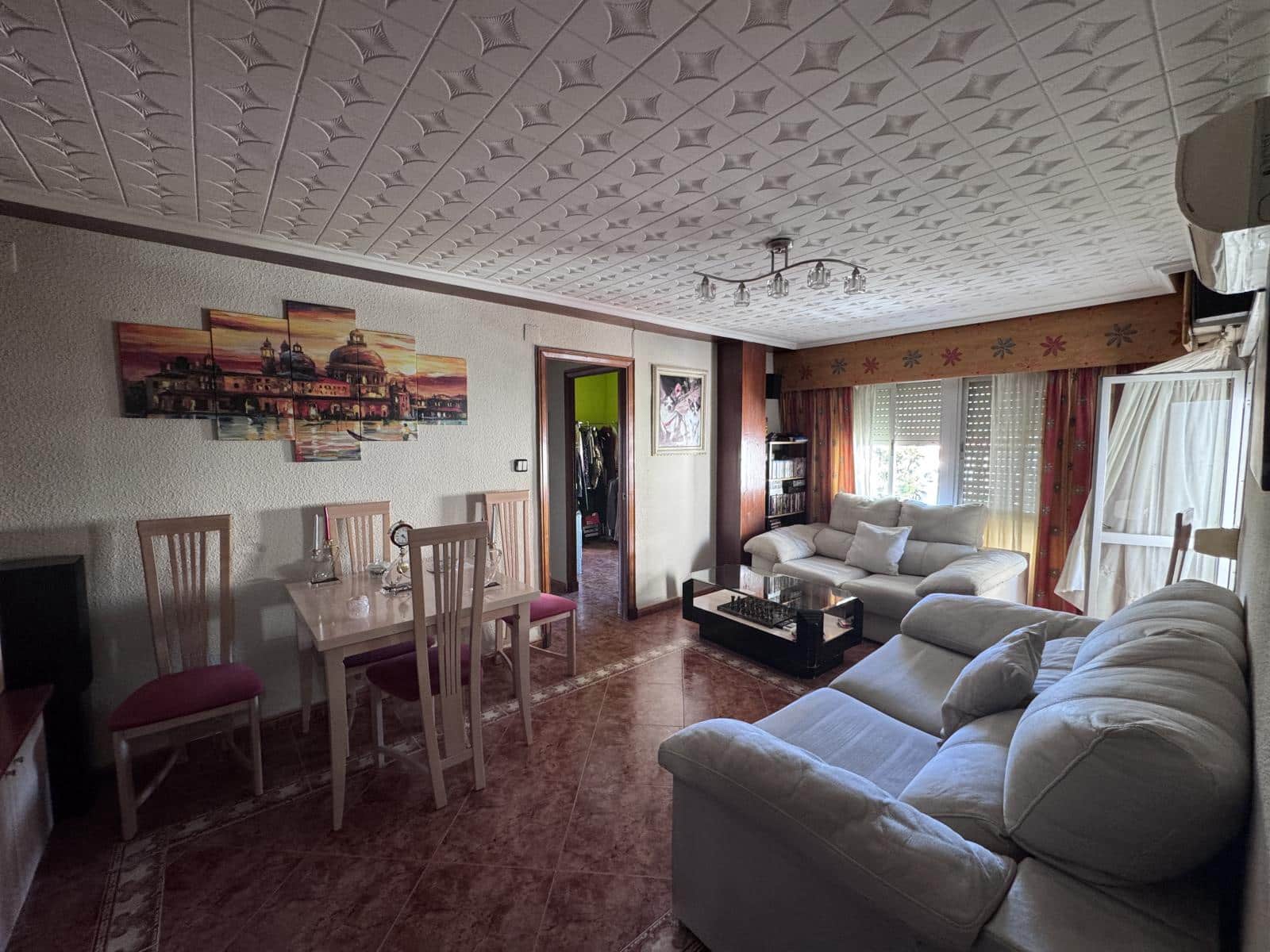 3 Zimmer Wohnung zu verkaufen in Alicante / Alacant Stadt - 129.900 € (Ref: 9453588)