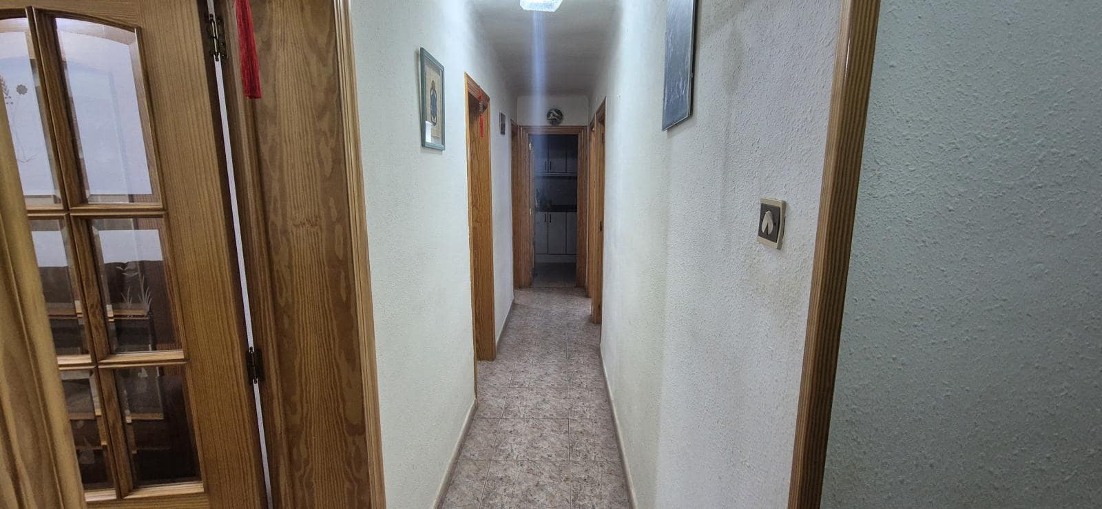 3 bedroom Flat for sale in Alicante / Alacant city - € 109,000 (Ref: 9453589)