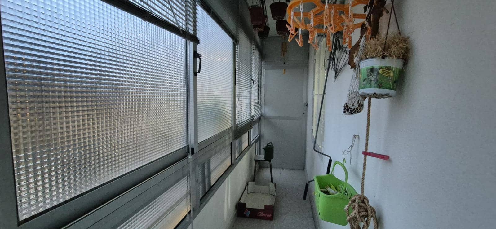 3 bedroom Flat for sale in Alicante / Alacant city - € 109,000 (Ref: 9453589)