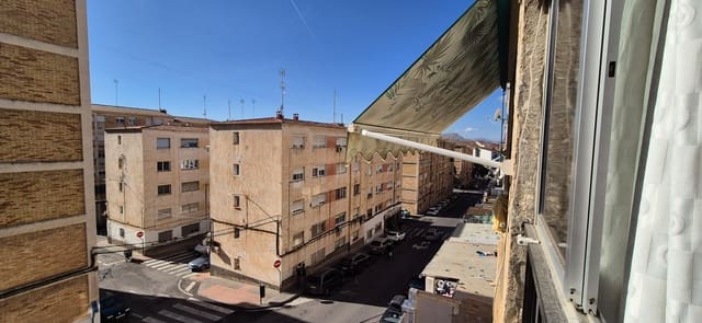 3 Zimmer Wohnung zu verkaufen in Colonia Requena, Alicante / Alacant Stadt - 92.000 € (Ref: 9454901)