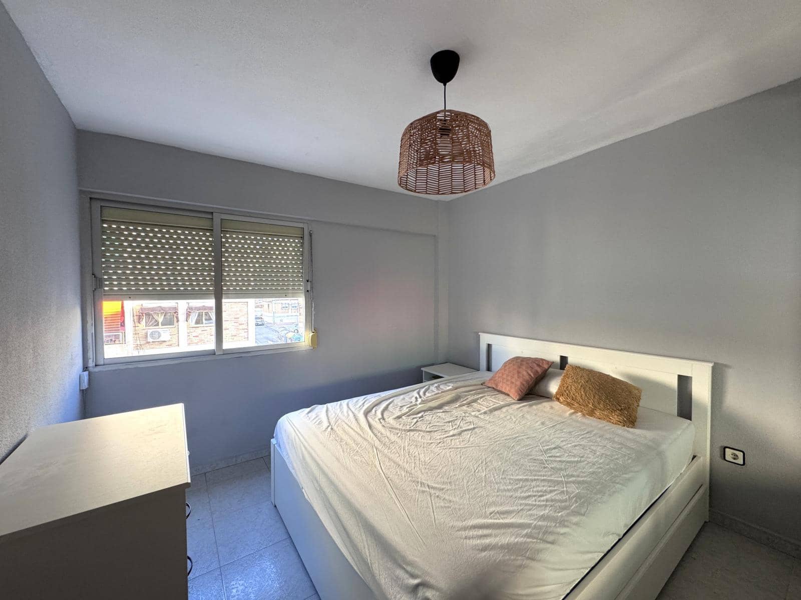 3 soverom Leilighet til salgs i Alicante by - € 95 000 (Ref: 9469038)