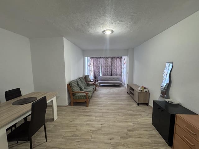 4 quarto Apartamento para venda em Juan XXIII, Alicante cidade - 115 000 € (Ref: 9504733)