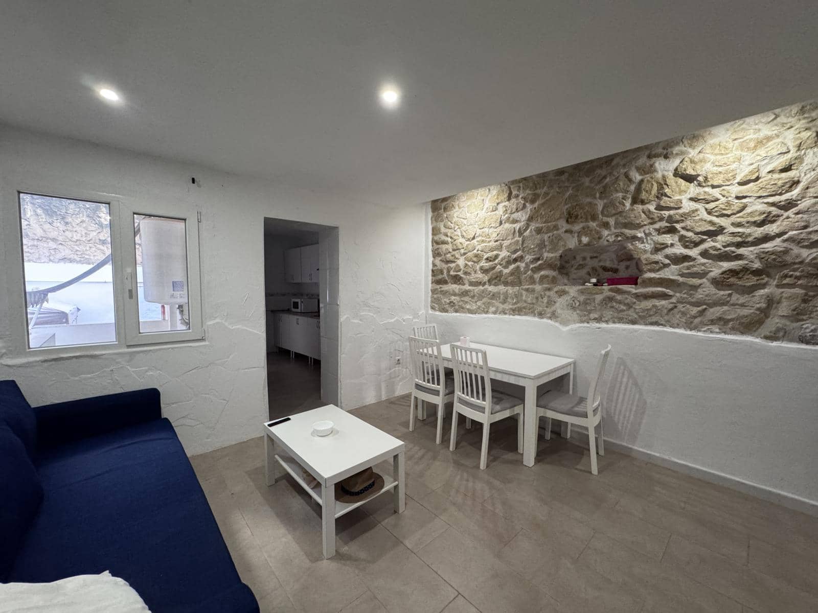 2 bedroom Flat for sale in Alicante / Alacant city - € 149,000 (Ref: 9504734)