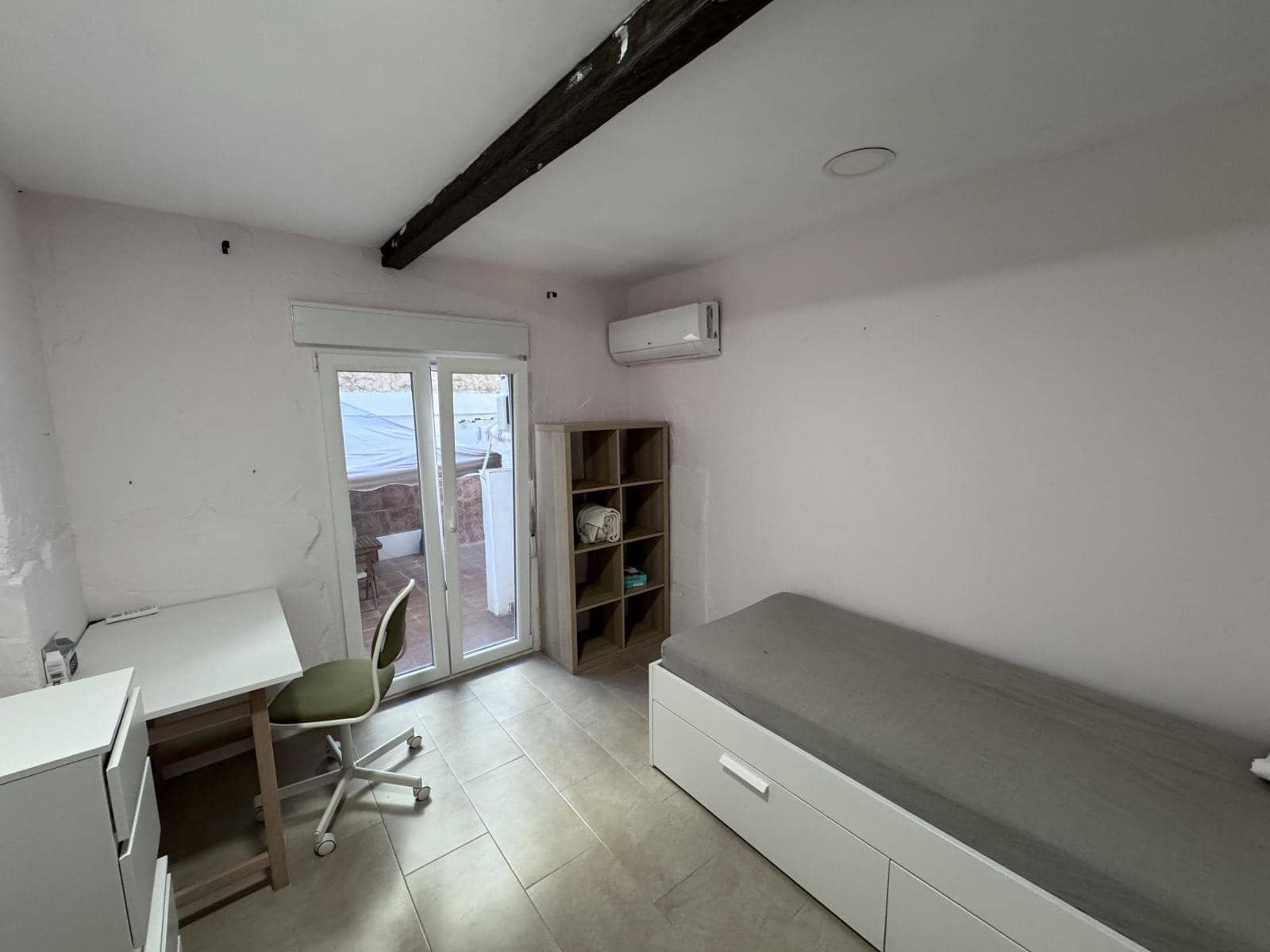 2 bedroom Flat for sale in Alicante / Alacant city - € 149,000 (Ref: 9504734)