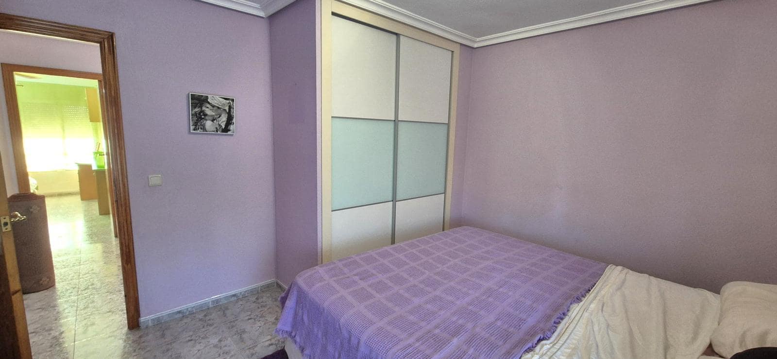 4 bedroom Flat for sale in Alicante / Alacant city with garage - € 146,000 (Ref: 9506982)