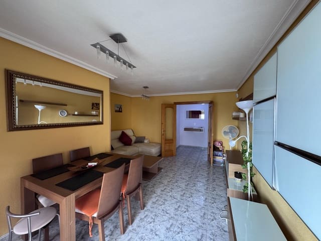 4 chambre Appartement à vendre à Juan XXIII, Alicante ville avec garage - 139 900 € (Ref: 9506982)