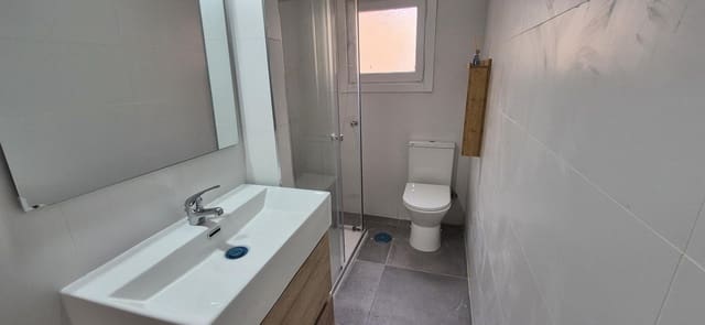 3 Zimmer Wohnung zu verkaufen in Alicante / Alacant Stadt - 115.000 € (Ref: 9532531)