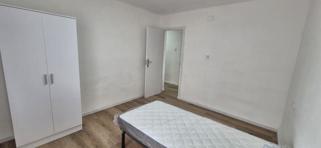 3 Zimmer Wohnung zu verkaufen in Alicante / Alacant Stadt - 115.000 € (Ref: 9532531)