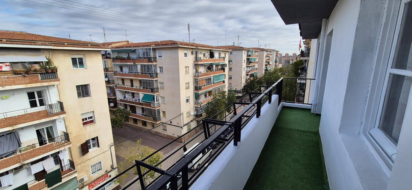 Piso de 3 habitaciones en Alicante / Alacant ciudad en venta - 115.000 € (Ref: 9532531)