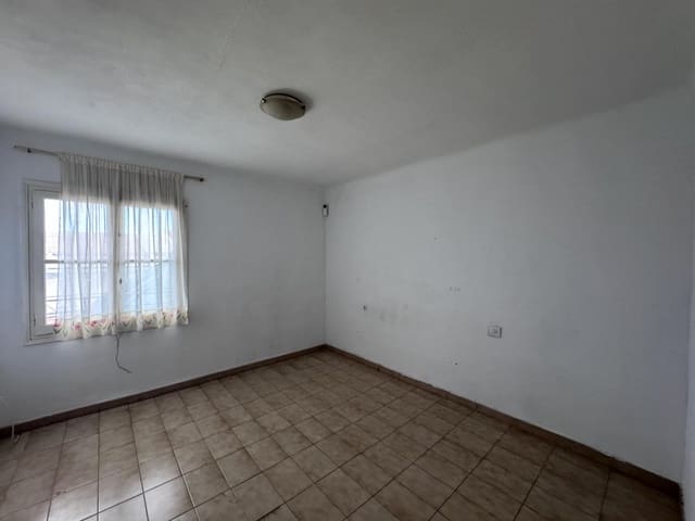 3 camera da letto Appartamento in vendita in Alicante città - 85.000 € (Rif: 9532532)