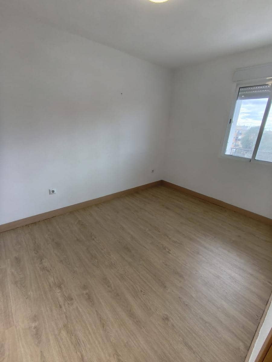 2 sovrum Lägenhet till salu i Alicante stad - 90 000 € (Ref: 9532921)