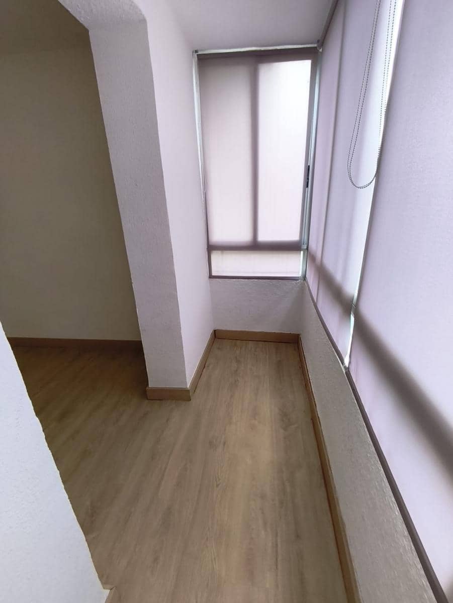 2 sovrum Lägenhet till salu i Alicante stad - 90 000 € (Ref: 9532921)