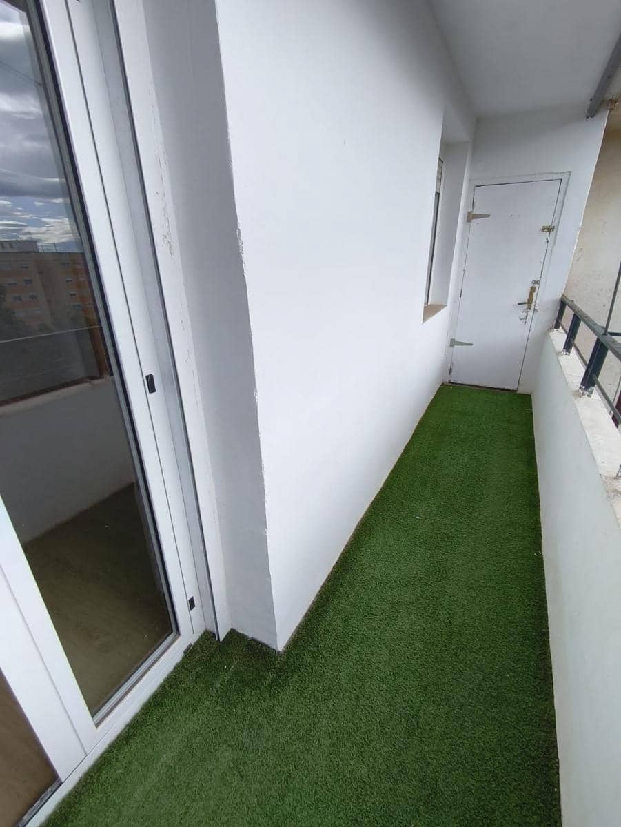 2 sovrum Lägenhet till salu i Alicante stad - 90 000 € (Ref: 9532921)