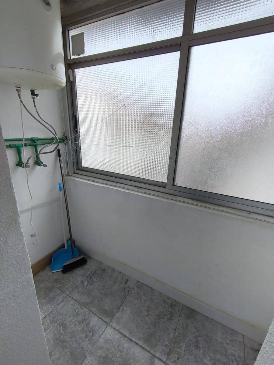 2 sovrum Lägenhet till salu i Alicante stad - 90 000 € (Ref: 9532921)