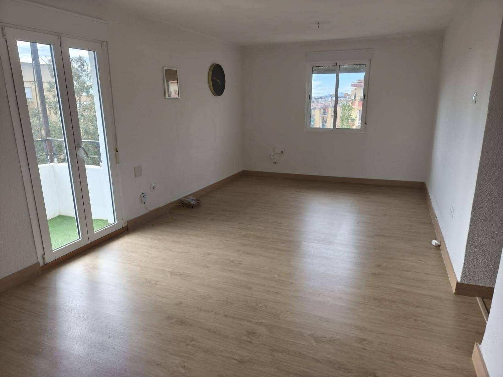 2 sovrum Lägenhet till salu i Alicante stad - 90 000 € (Ref: 9532921)