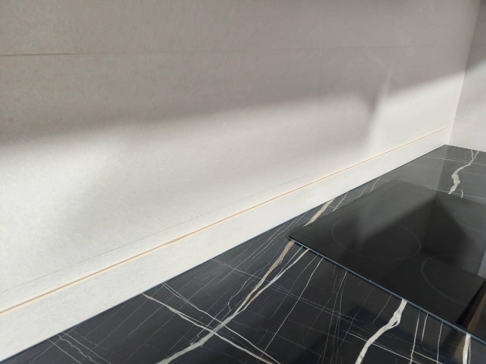 3 slaapkamer Flat te koop in Alicante stad met zwembad - € 160.000 (Ref: 9532922)