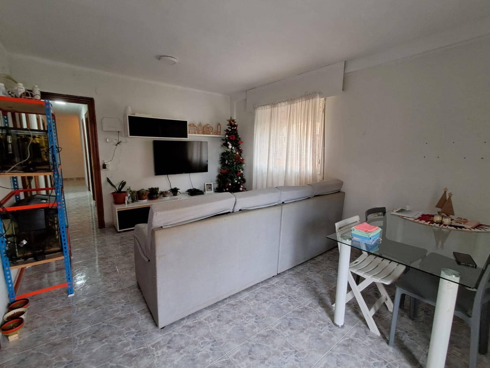 4 slaapkamer Flat te koop in Alicante stad - € 125.000 (Ref: 9605531)
