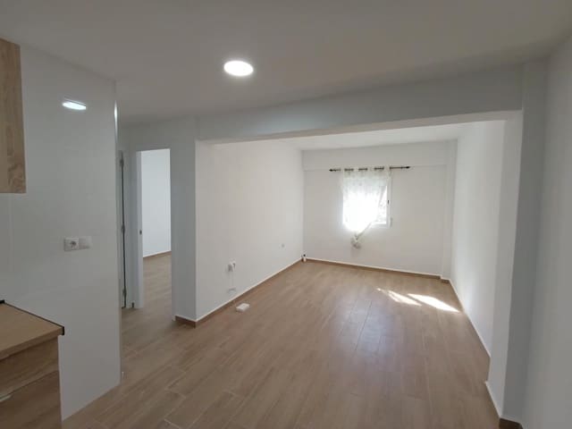 2 bedroom Flat for sale in Alicante / Alacant city - € 149,000 (Ref: 9605533)