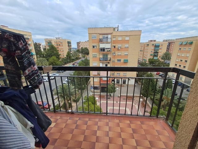 4 camera da letto Appartamento in vendita in Alicante città - 125.000 € (Rif: 9606496)