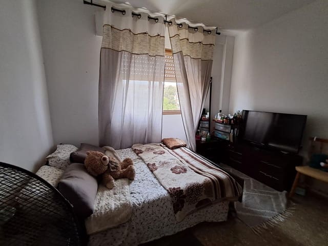 4 camera da letto Appartamento in vendita in Alicante città - 125.000 € (Rif: 9606496)