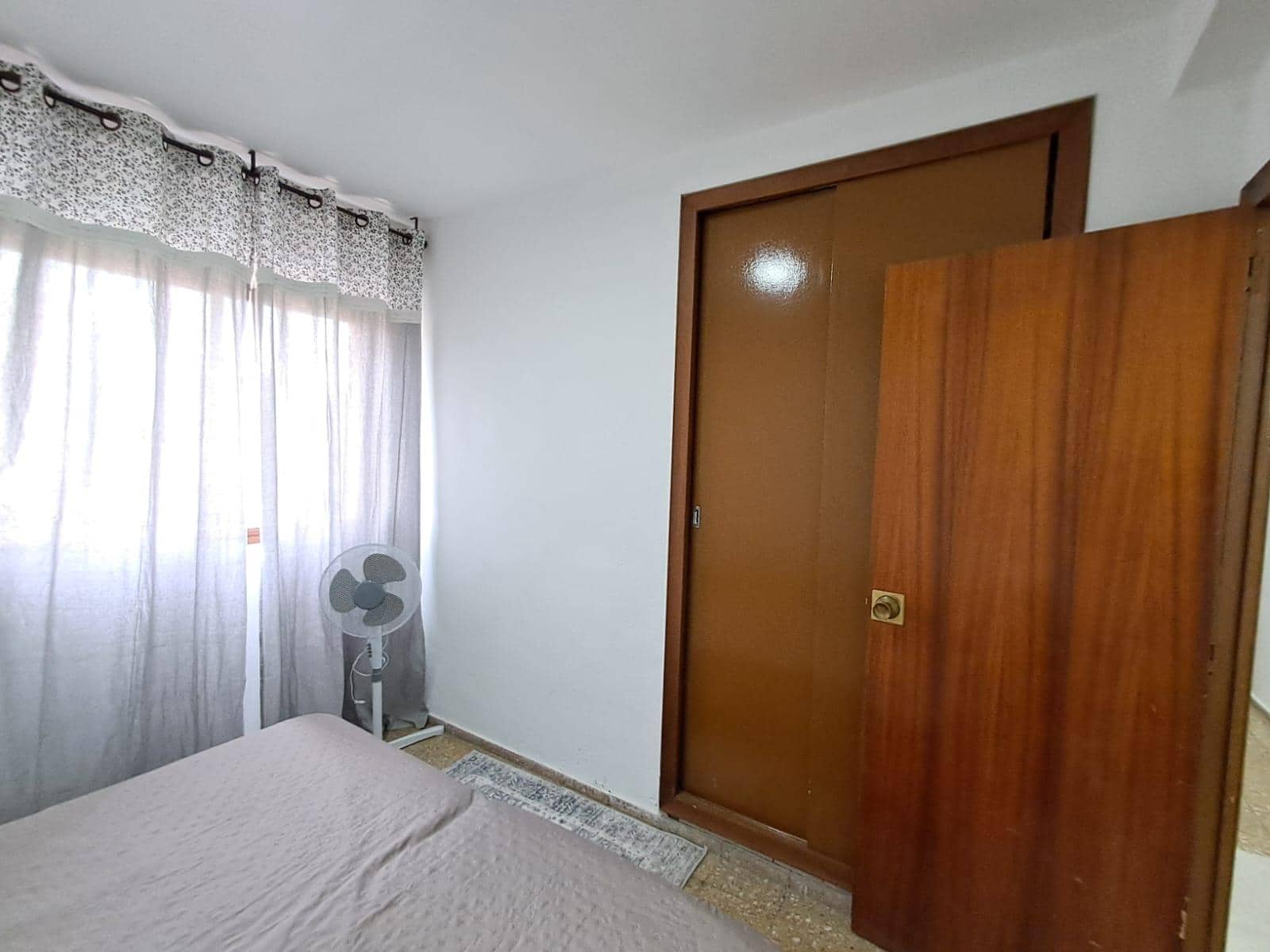 4 camera da letto Appartamento in vendita in Alicante citta - 125.000 € (Rif: 9606496)