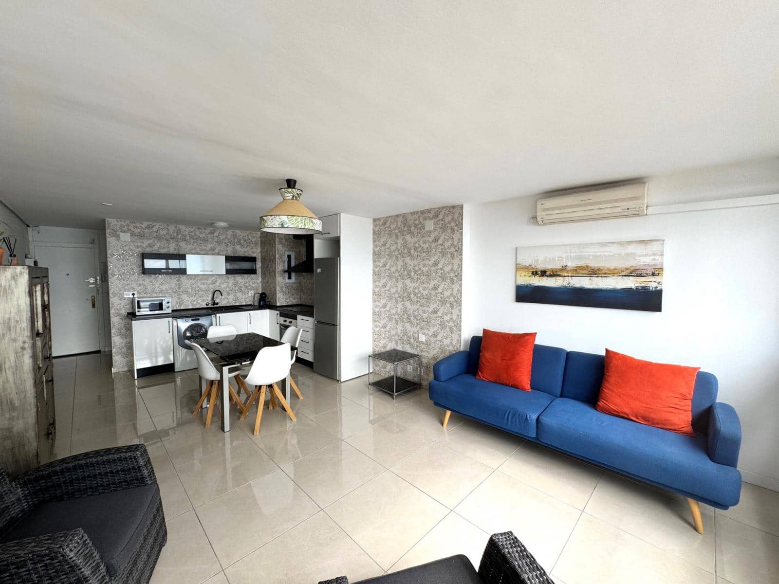 1 bedroom Apartment for sale in Alicante / Alacant city - € 179,900 (Ref: 9700188)