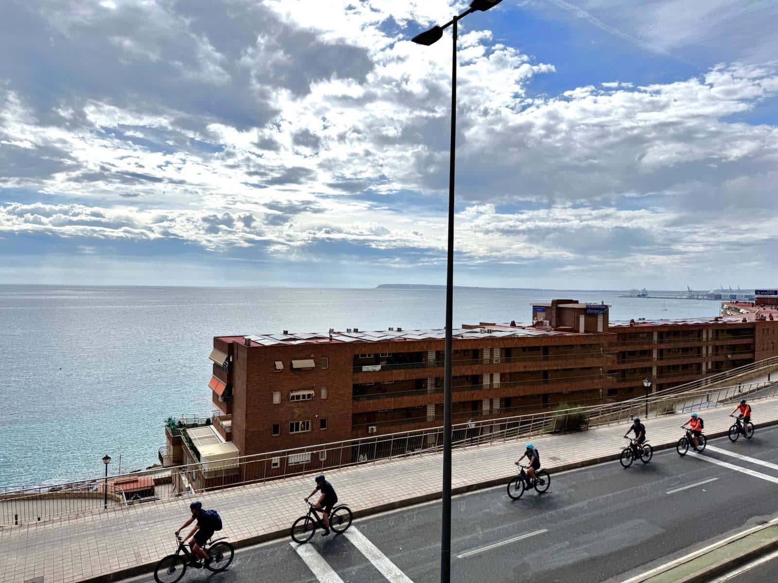 1 bedroom Apartment for sale in Alicante / Alacant city - € 179,900 (Ref: 9700188)