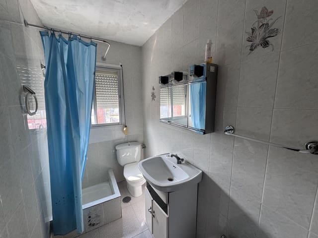 2 bedroom Flat for sale in San Vicente / Sant Vicent del Raspeig - € 100,000 (Ref: 9733648)