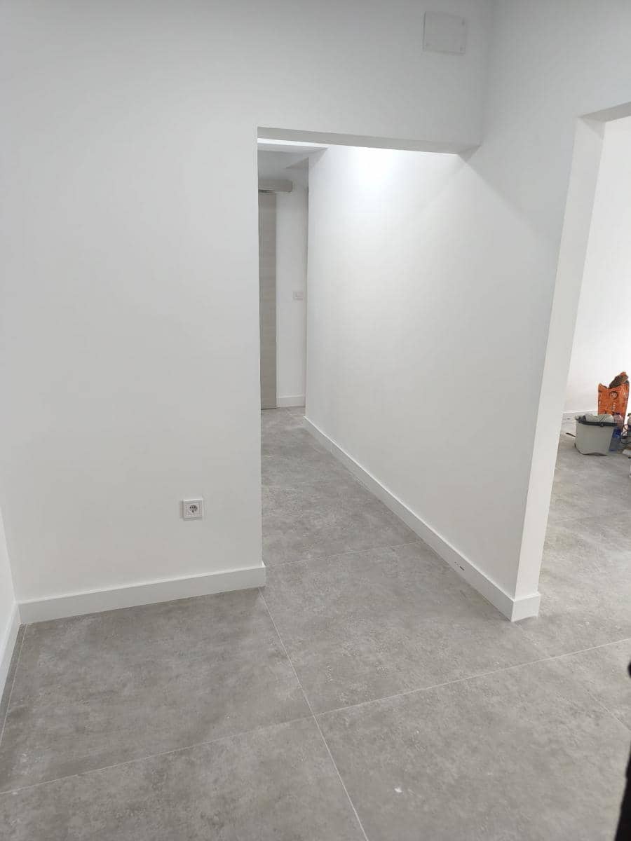 3 bedroom Flat for sale in Alicante / Alacant city - € 320,000 (Ref: 9733649)