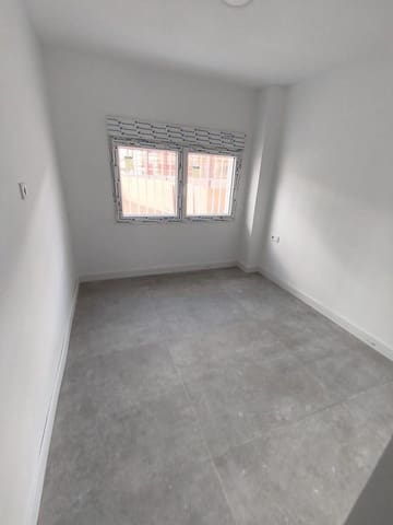 3 sovrum Lägenhet till salu i Alicante stad - 320 000 € (Ref: 9733649)