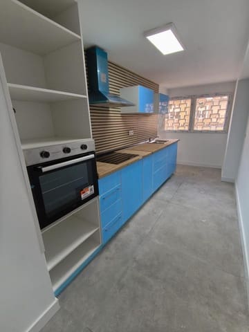 3 sovrum Lägenhet till salu i Alicante stad - 320 000 € (Ref: 9733649)