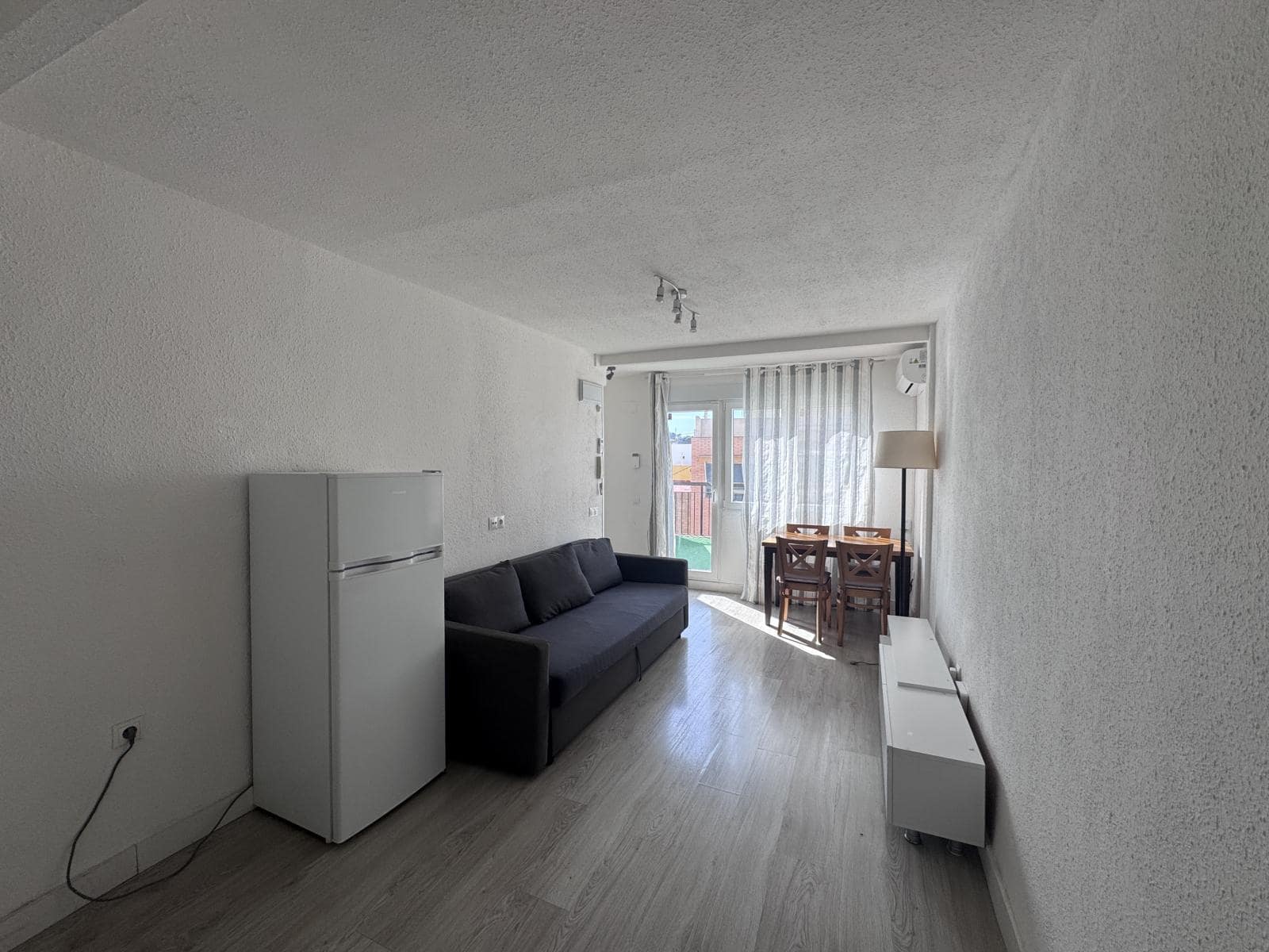 2 bedroom Apartment for sale in Alicante / Alacant city - € 159,000 (Ref: 9733651)