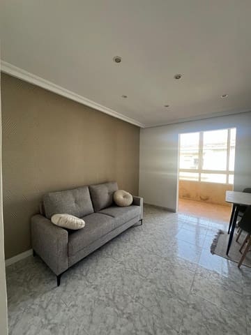 4 sovrum Lägenhet till salu i Alicante stad - 117 000 € (Ref: 9733810)