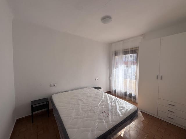 3 sovrum Lägenhet till salu i Alicante stad - 115 000 € (Ref: 9733811)