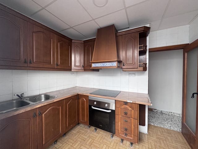 3 sovrum Lägenhet till salu i Alicante stad - 115 000 € (Ref: 9733811)