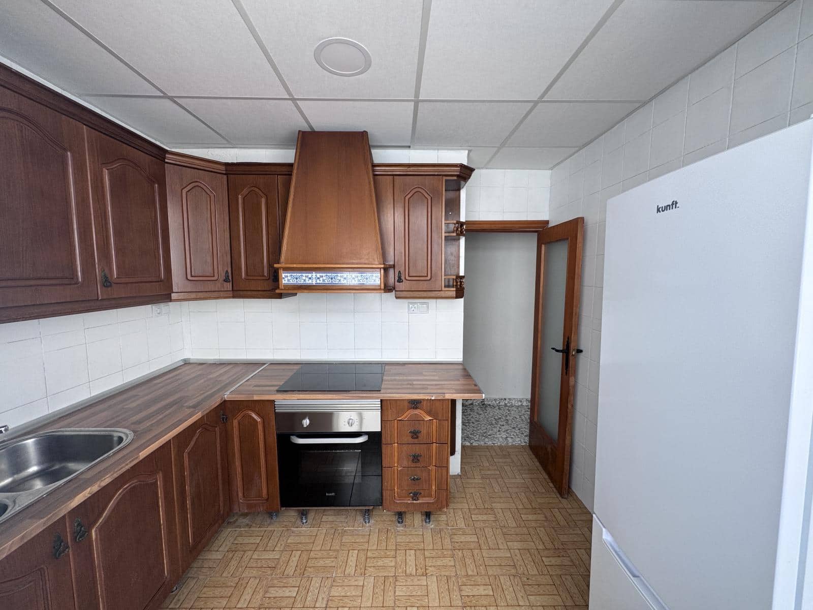 Piso de 3 habitaciones en Alicante / Alacant ciudad en venta - 115.000 € (Ref: 9733811)