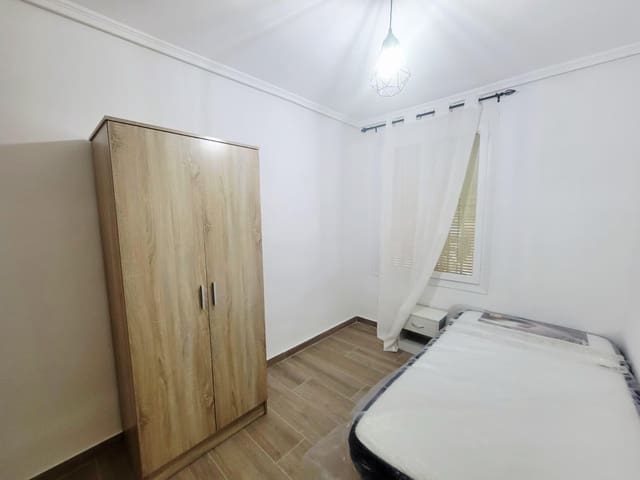 3 slaapkamer Flat te koop in Alicante stad - € 120.000 (Ref: 9772565)