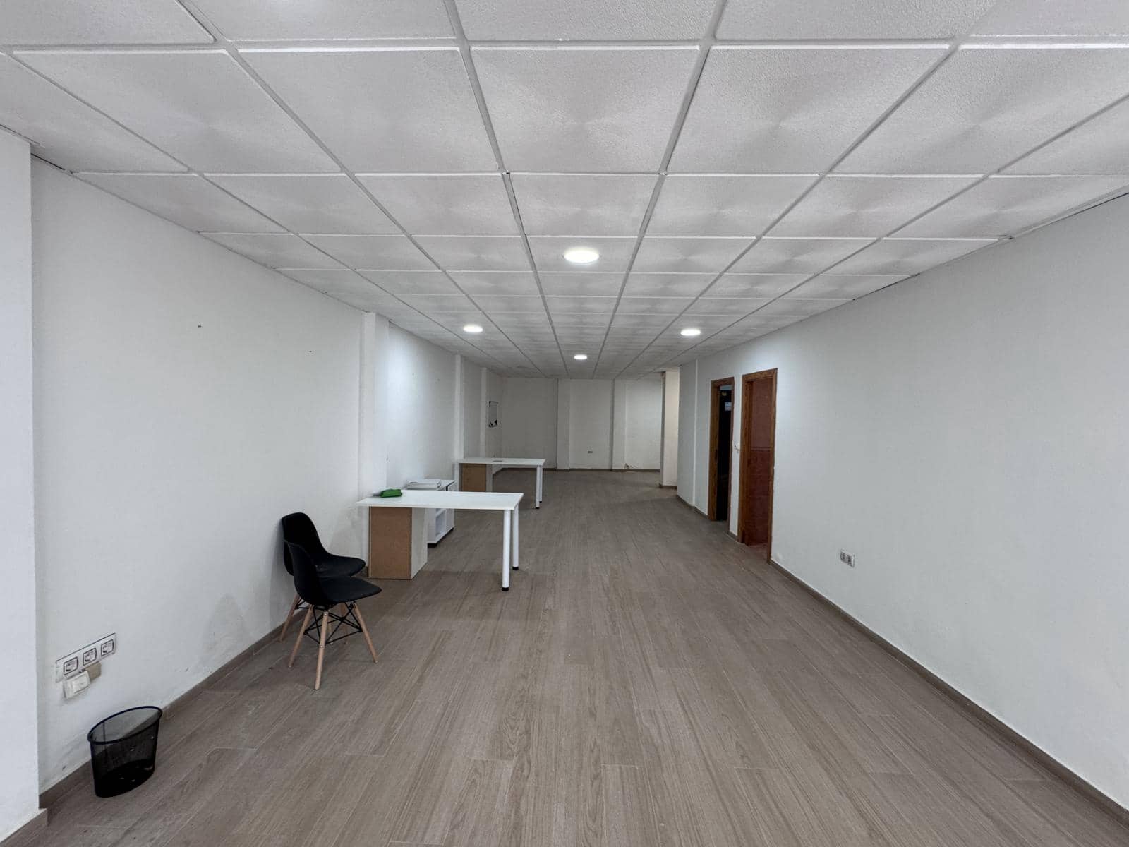 Kaupallinen myytävänä paikassa Alicante kaupunki - 150 000 € (Ref: 9777282)