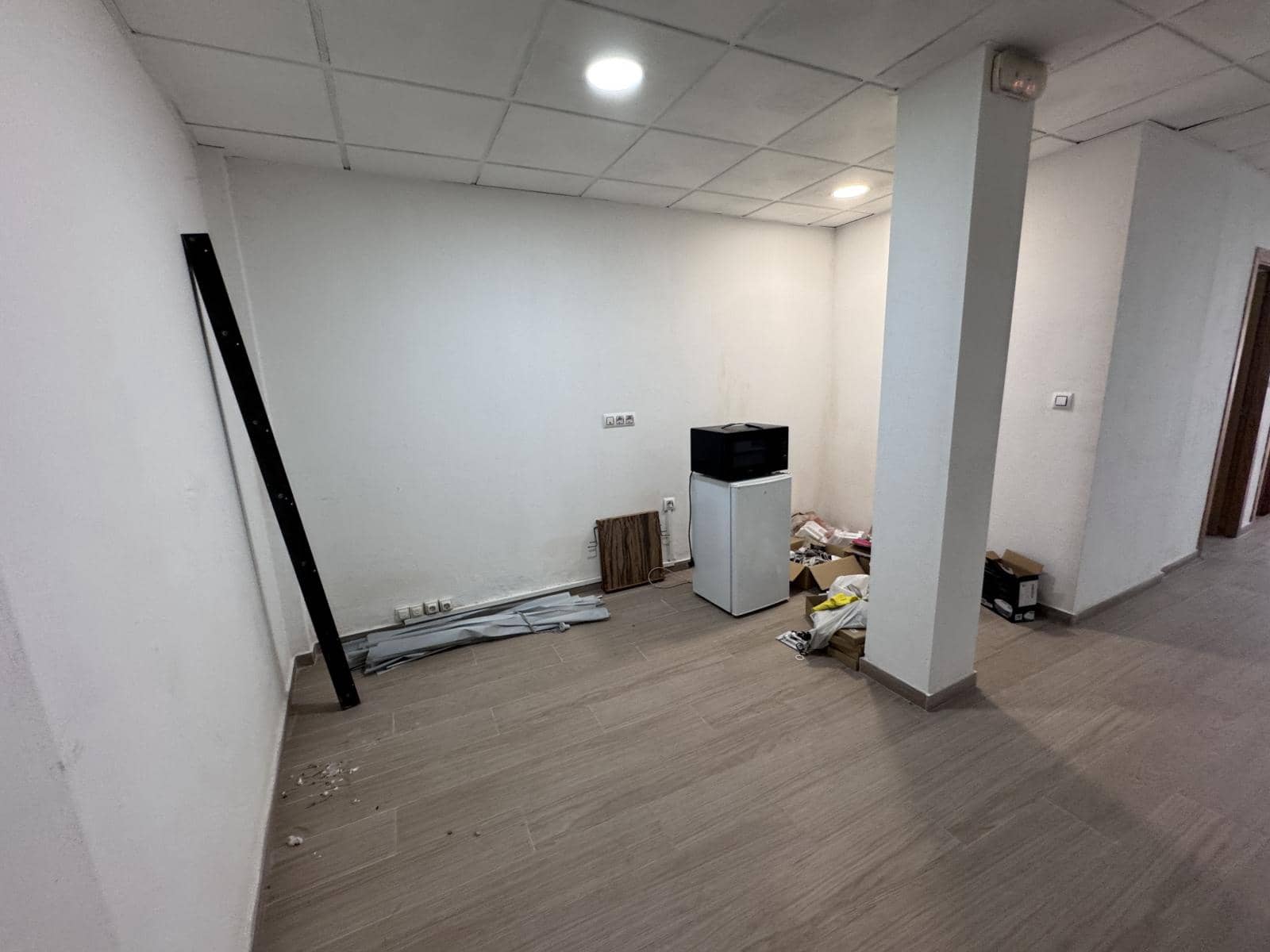 Kaupallinen myytävänä paikassa Alicante kaupunki - 150 000 € (Ref: 9777282)