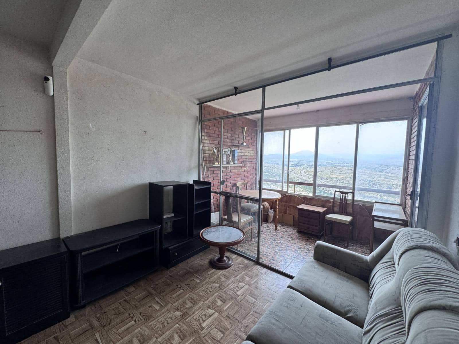 3 chambre Appartement à vendre à Alicante ville - 130 000 € (Ref: 9777283)