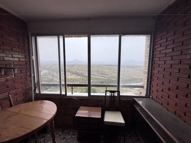 3 sovrum Lägenhet till salu i Juan XXIII, Alicante stad - 130 000 € (Ref: 9777283)