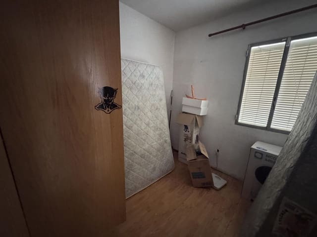 3 sovrum Lägenhet till salu i Juan XXIII, Alicante stad - 130 000 € (Ref: 9777283)