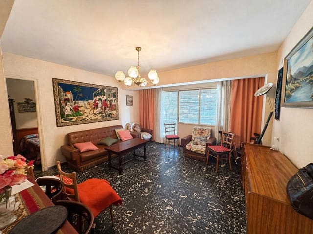 3 soveværelse Lejlighed til salg i San Vicente / Sant Vicent del Raspeig - € 99.000 (Ref: 9798406)