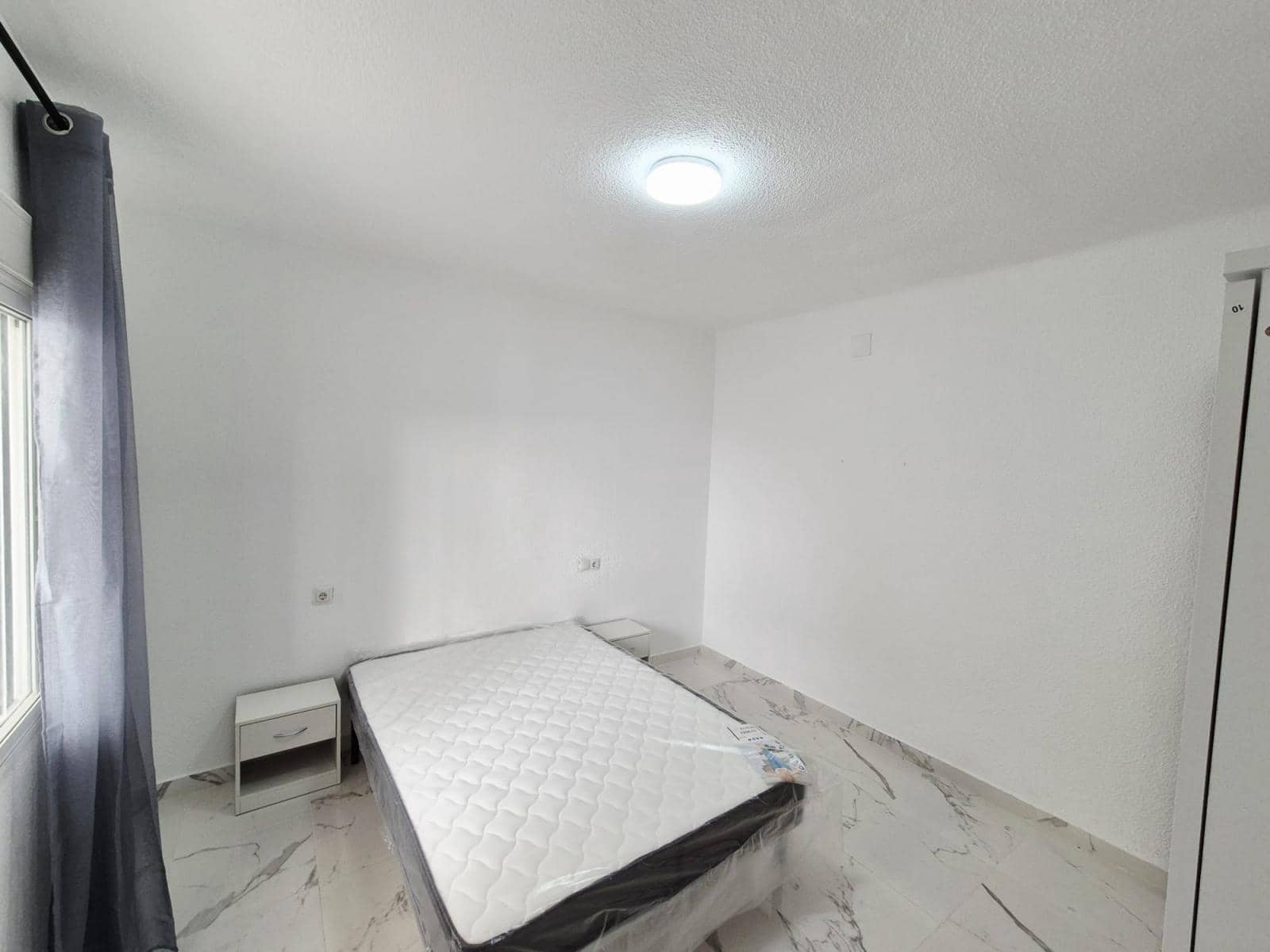 3 soveværelse Lejlighed til salg i Alicante by - € 108.000 (Ref: 9848386)
